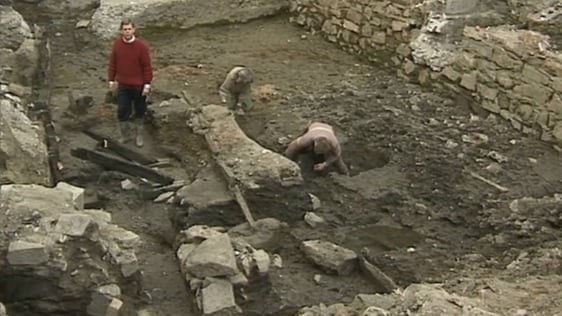 Archaeological excavation at Usher's Quay in Dublin, 1991.