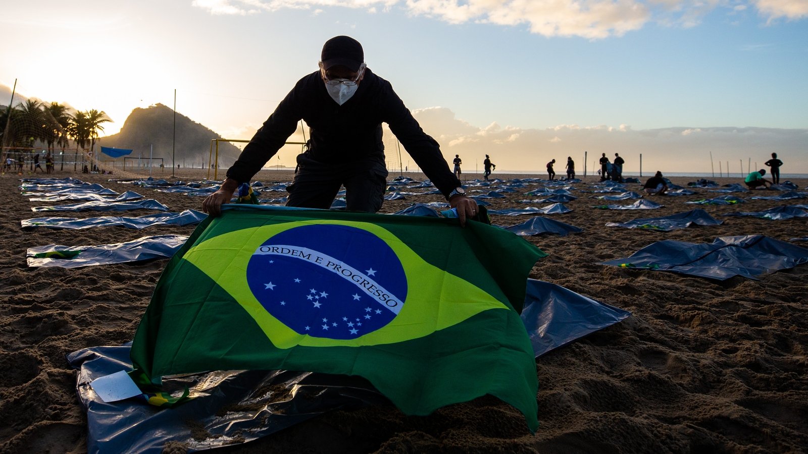 Brazil calls on countries to share spare vaccines