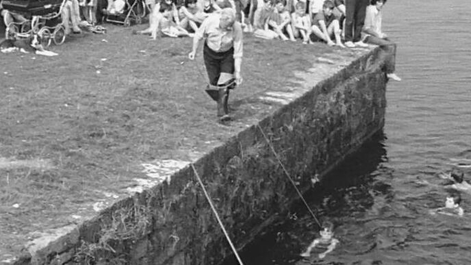 RTÉ Archives Lifestyle Swimming Lessons In Killaloe