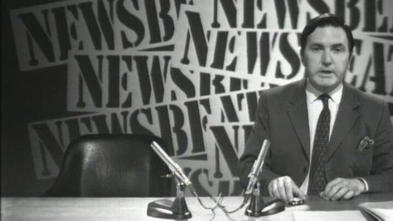 Frank Hall presents the final episode of 'Newsbeat' (1971)