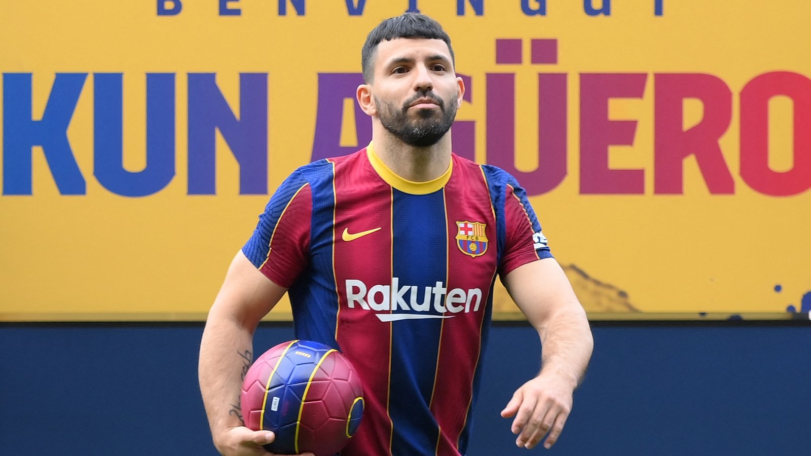 Sergio Aguero Agrees Two Year Deal With Barcelona