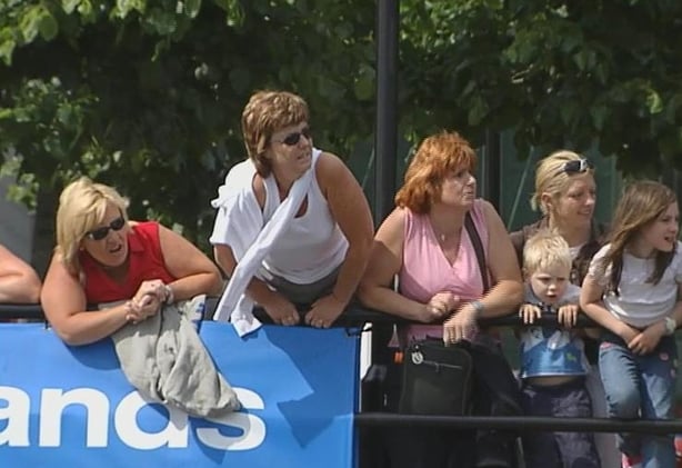 Cheering on the swimmers in the Dublin Docklands Liffey Swim (2006)