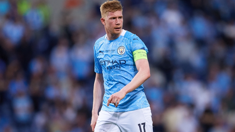 De Bruyne wins second straight Player of the Year award