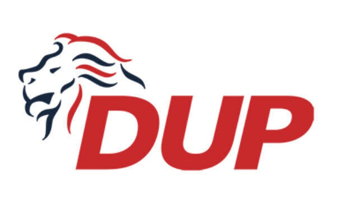 DUP leadership crisis DUP leadership crisis