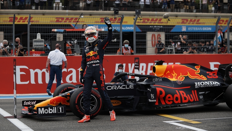 Verstappen pips Hamilton to poll position