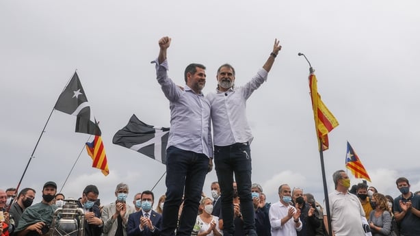 Separatistas catalanes perdonados liberados de la prisión española