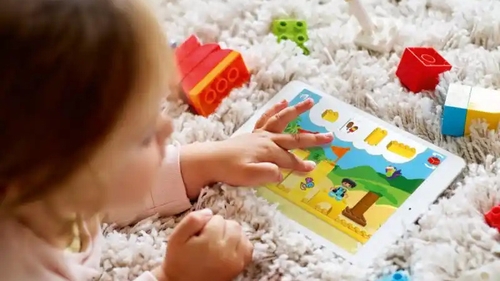 StoryToys has produced apps with many leading children's brands, including Lego, Disney, Pixar, Penguin, Sesame Workshop, Dick Bruna, Warner Bros, Hasbro and Nickelodeon.