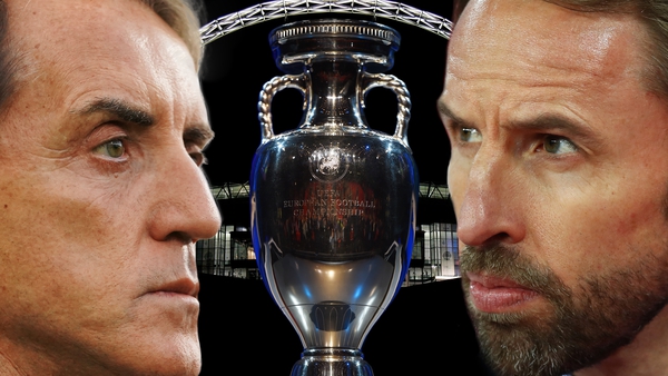 England boss Gareth Southgate (R) goes head to head with Roberto Mancini and Italy tonight