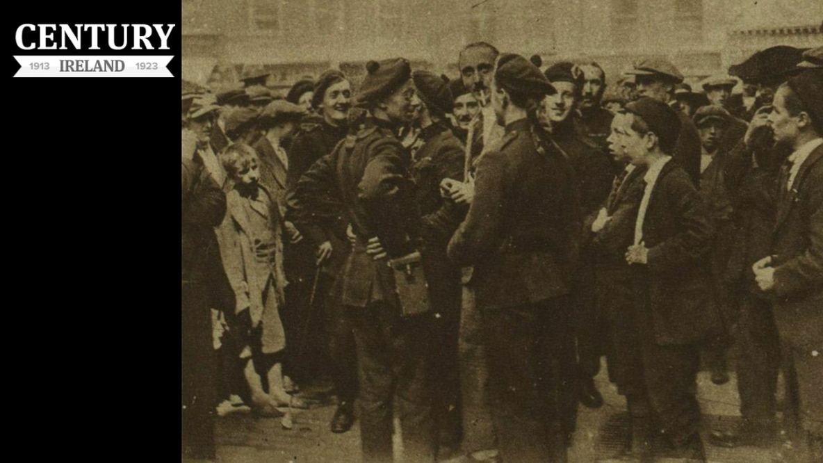 Century Ireland Issue 209 - RIC Auxiliaries fraternising with citizens in Dublin after the commencement of the truce Photo: Illustrated London News, 16 July 1921