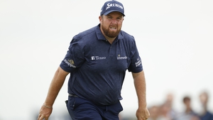 Shane Lowry closed with a bogey after successive birdies at 16 and 17