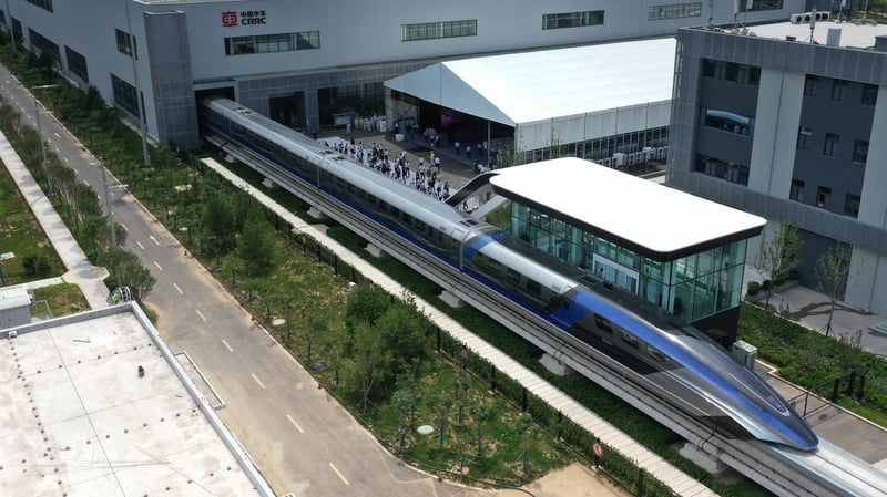 China Unveils 600km/h Maglev Train