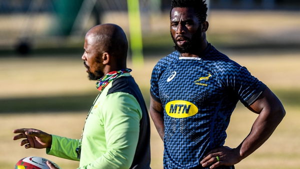 Mzwandile Stick (L) and Springboks captain Siya Kolisi