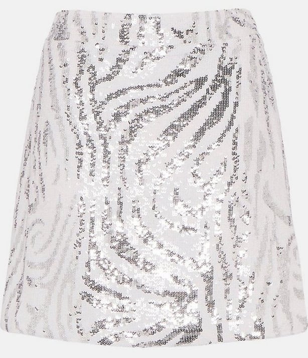 Why summer sequins are the moodboosting trend we need right now