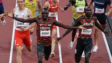 Tokyo 2020: Korir leads Kenyan one-two in 800m final