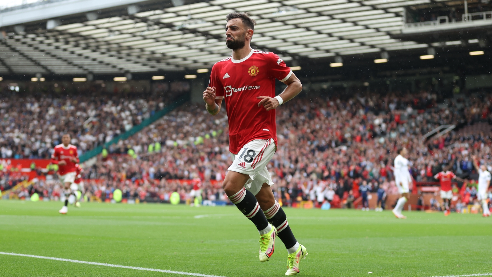Premier League: Manchester United 5-1 Leeds - recap