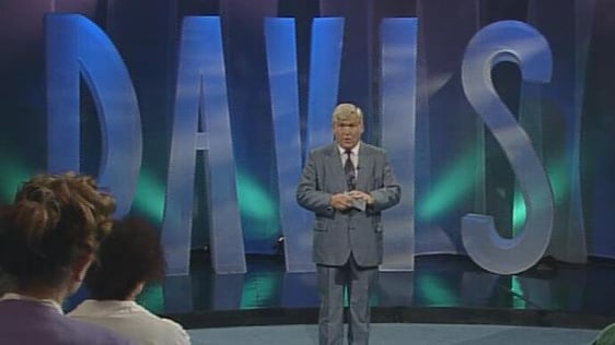 Derek Davis presents 'Davis' (1996)