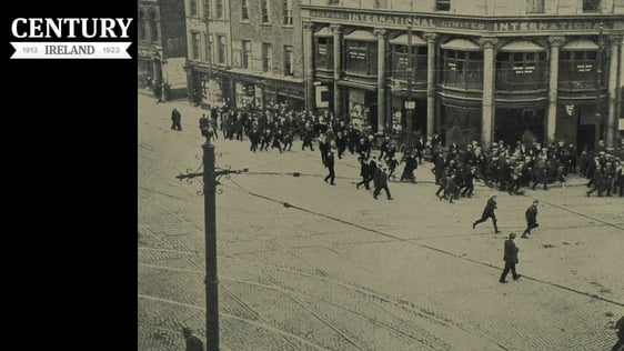 Century Ireland Issue 212 : Pedestrians under fire on York Street in the centre of Belfast Photo: Illustrated London News, 10 September 1921