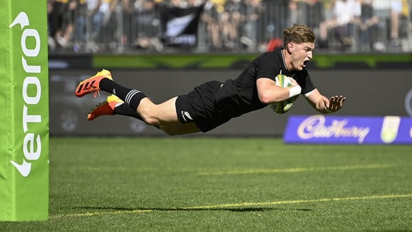Jordie Barrett scored his side's first try before seeing red in the 28th minute