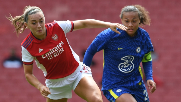 Republic of Ireland and Arsenal midfielder Katie McCabe (L) in action against Drew Spence of Chelsea last month