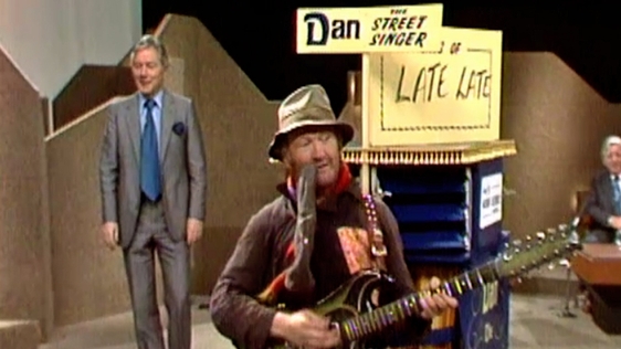 Dan The Street Singer on The Late Late Show (1981)