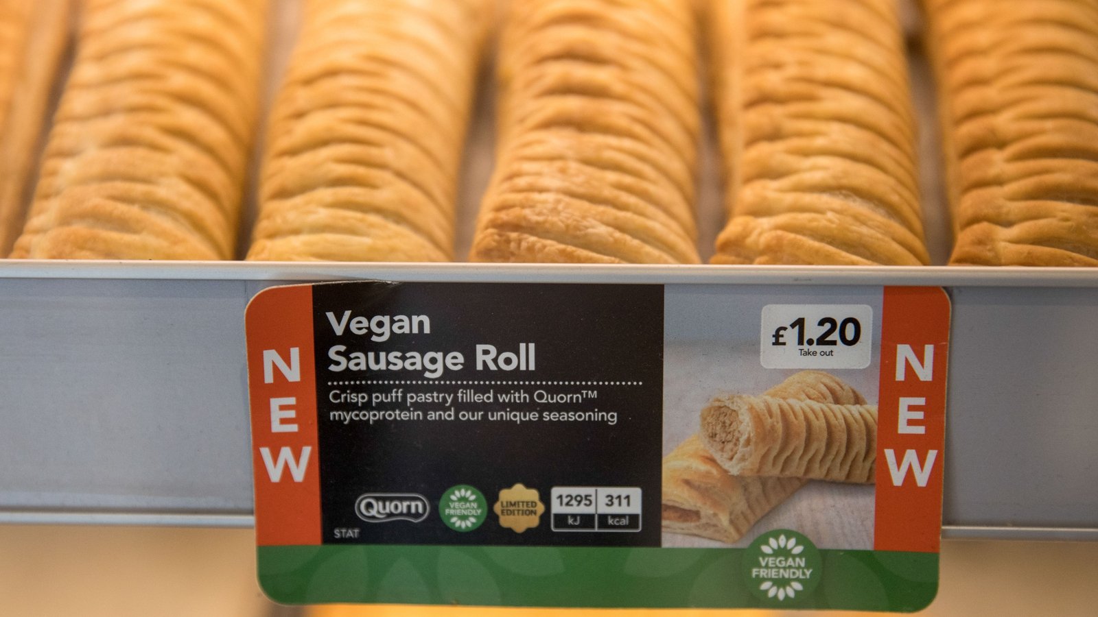 We tried Greggs' new vegan sausage roll and compared it to the