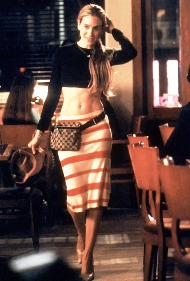 And Just Like That 13 Carrie Bradshaw Outfits We Still Love