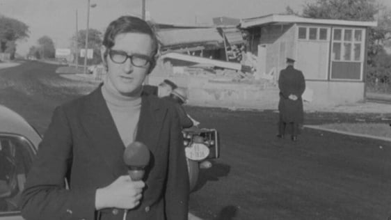 RTÉ News reporter John McAleese at British Customs border checkpoint in County Armagh (1971)