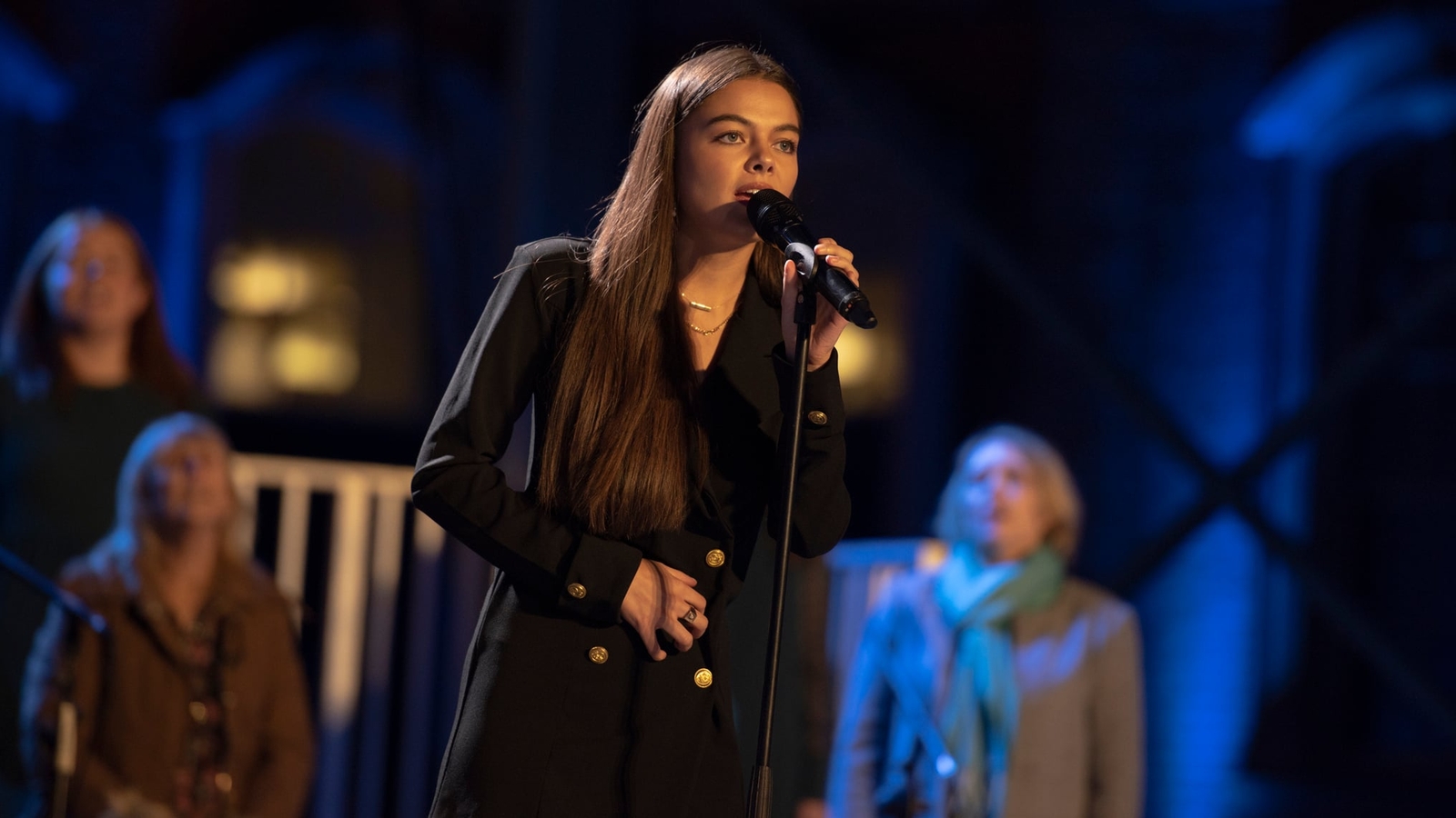 It's Stars on Sunday for David Brophy's Frontline Choir