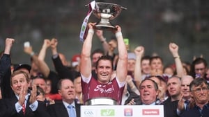 Gary O'Donnell lifts the Nestor Cup in 2016