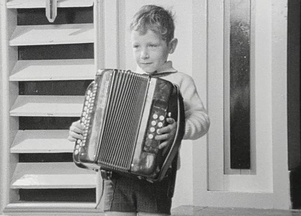 6 year old Derek Murtagh plays the button accordion