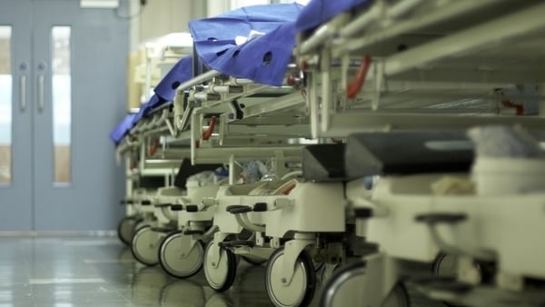 Stephen Donnelly will tell Cabinet that overcrowding in hospital emergency departments fell by 14%