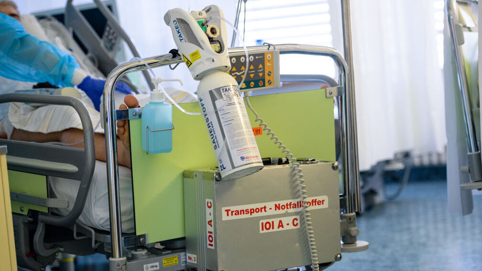 Germany to introduce tighter curbs on unvaccinated