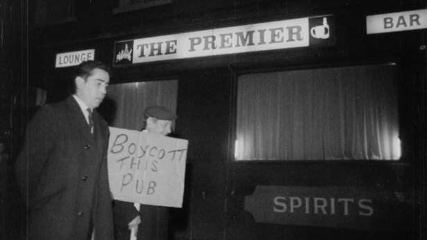 Picketing Pubs, The Premier, The Liberties, Dublin (1971)