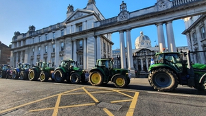 Farmers protest outside Government Buildings