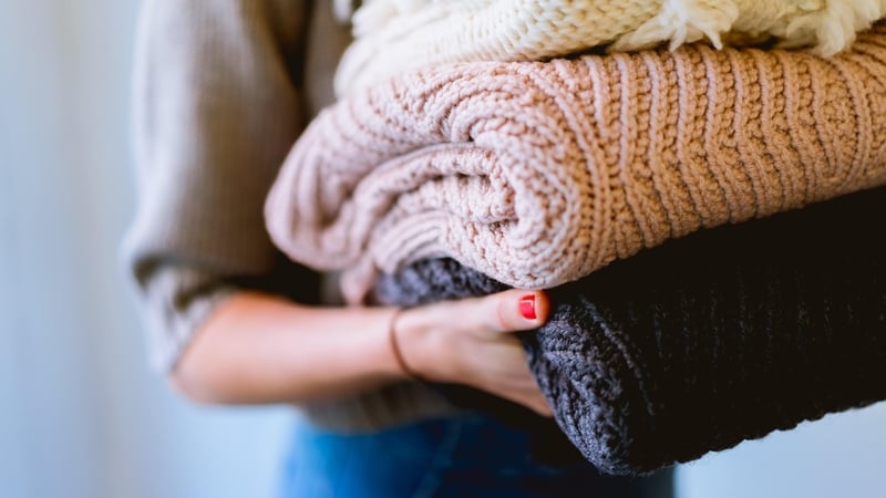 Is it time for a woolly jumper revival?  - podcast episode cover