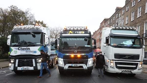 A convoy of trucks on Merrion Square South in Dublin in November (Photo: RollingNews.ie)