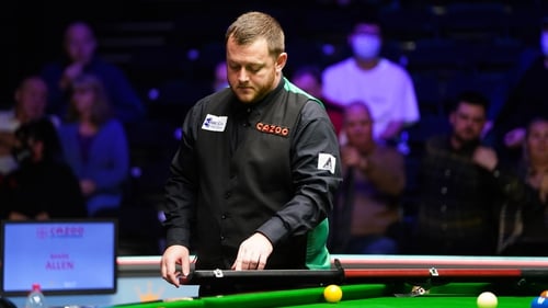 Mark Allen lost the last four frames of his third round match