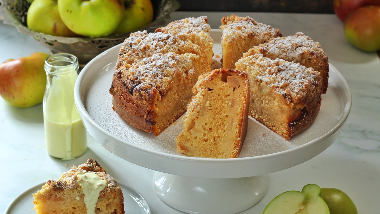 Apple Crumble and Custard Cake Recipe | Recipes from Ocado