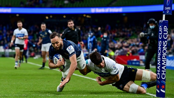 Jamison Gibson-Park touches down for Leinster's first try