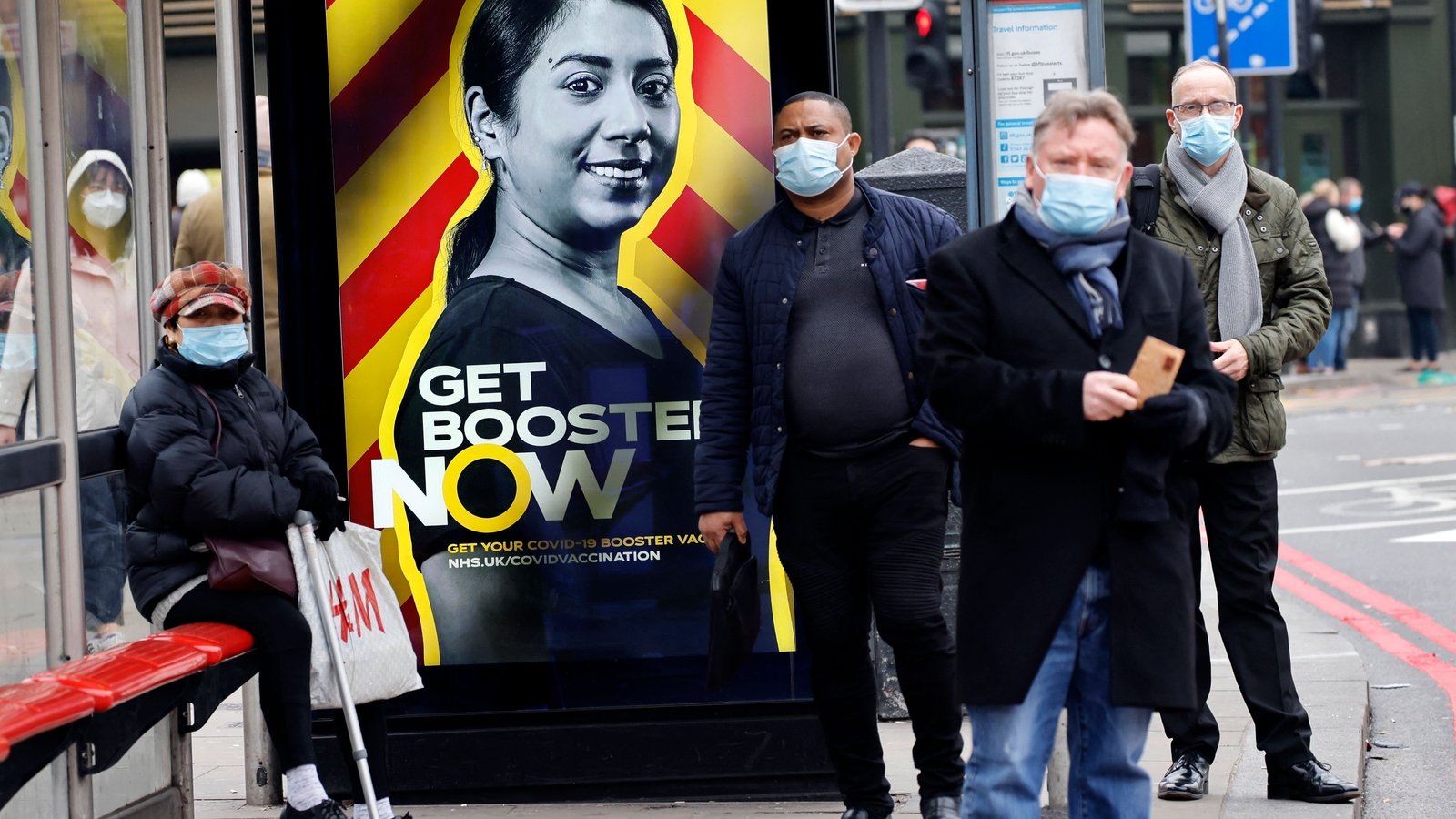 uk-sets-record-case-number-as-travel-rules-to-change