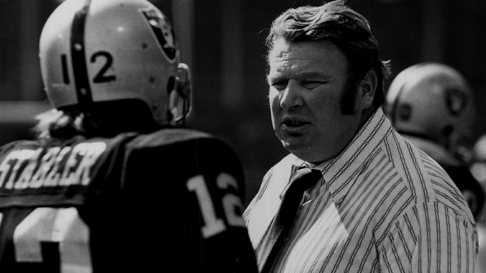 John Madden, legendary NFL coach and beloved broadcaster, dies