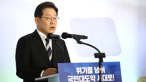Lee Jae-myung has been criticised for proposing that public health insurance cover hair loss treatment
