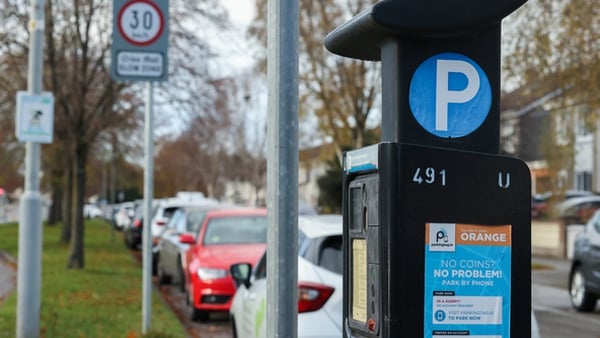 Currently, 25% of residents have to sign a petition before a ballot is held to decide whether pay and display ticketing is introduced