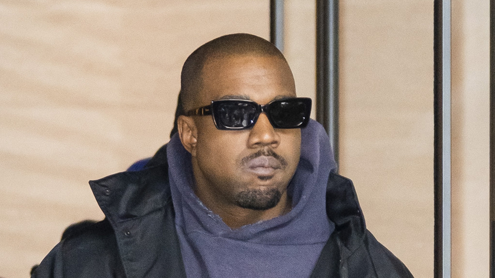 Канье Уэст подозревается в нанесении побоев в Лос