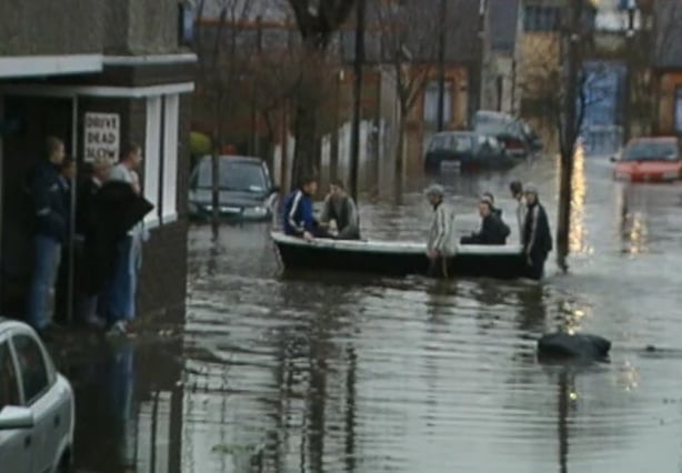 Floods (2002)