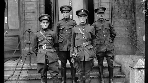 Young Irish National Army recruits in 1922 © RTÉ Photographic Archive