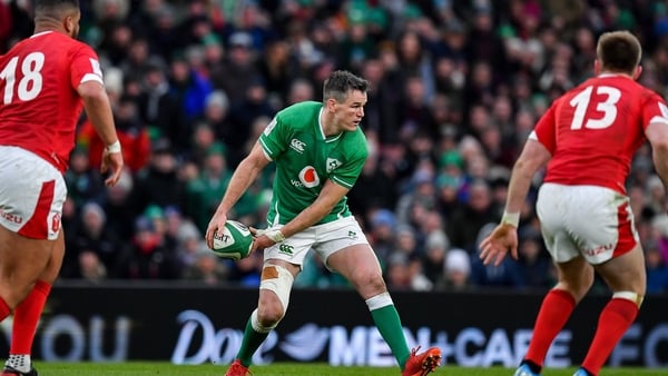 Johnny Sexton has no plans to retire