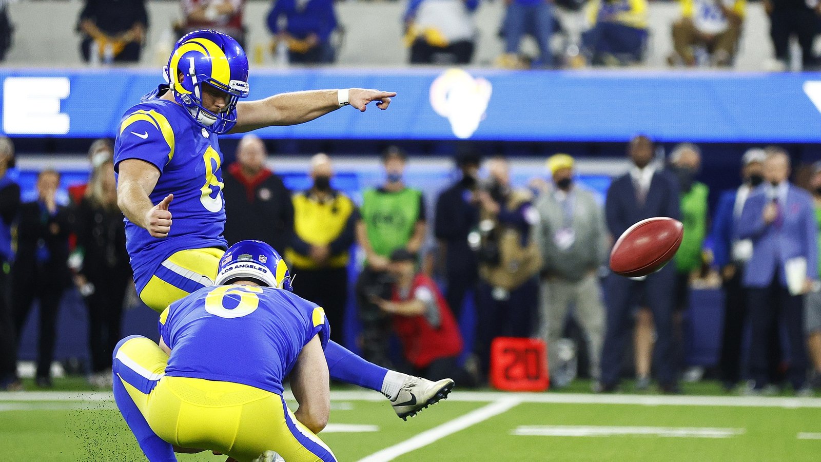 Rams surge late to defeat Cincinnati Bengals in Super Bowl LVI