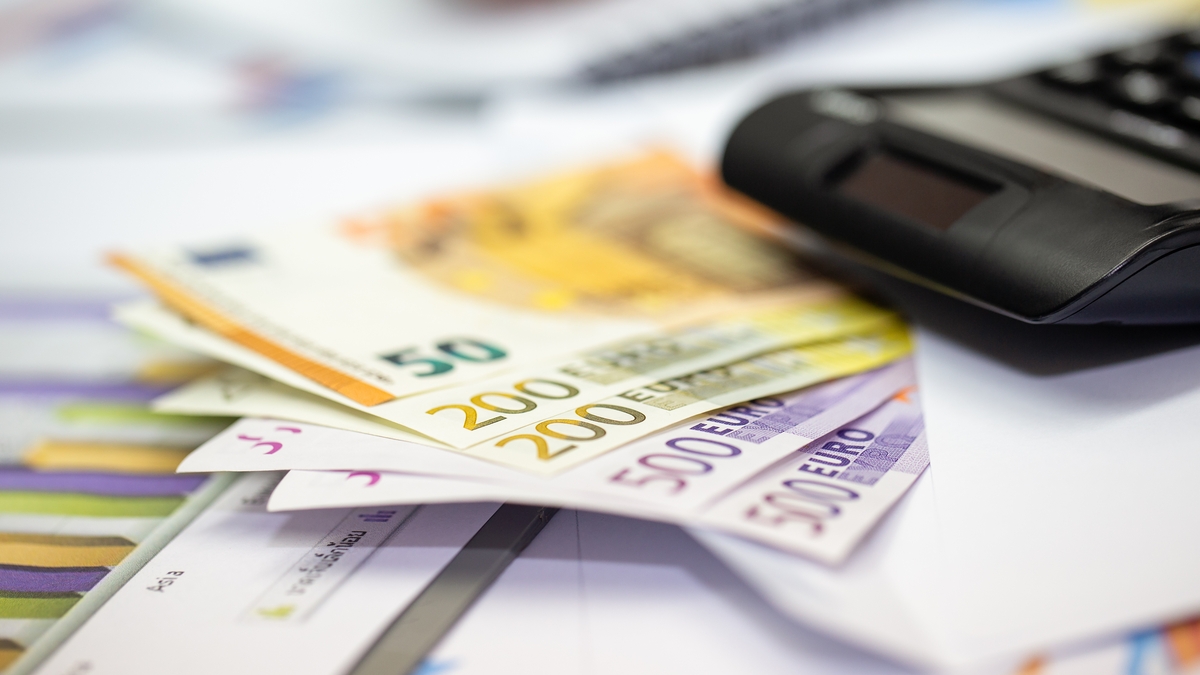 10 Billion Euro Surplus In The Public Finance Drivetime RT Radio 1 10-billion-euro-surplus-in-the-public-finance-drivetime-rt-radio-1