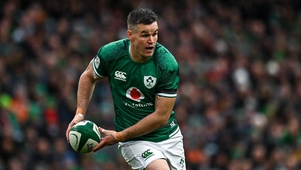 Former France head coach Philippe Saint Andre has suggested Ireland could be better without Sexton